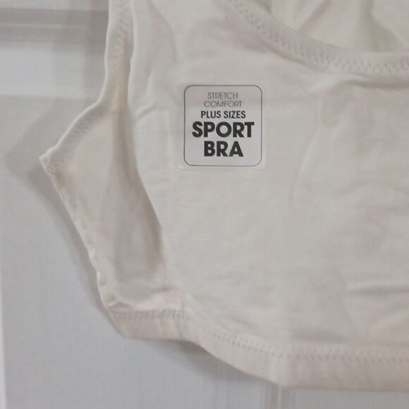 Best format Sports Bra - Picture 2 of 5